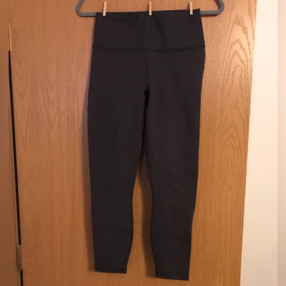 Midnight High- Waisted Cropped Fabletics Leggings